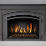 Amber CRYSTALINE™ Ember Bed, MIRRO-FLAME™ Porcelain Reflective Radiant Panels, Cast Iron Surround Kit